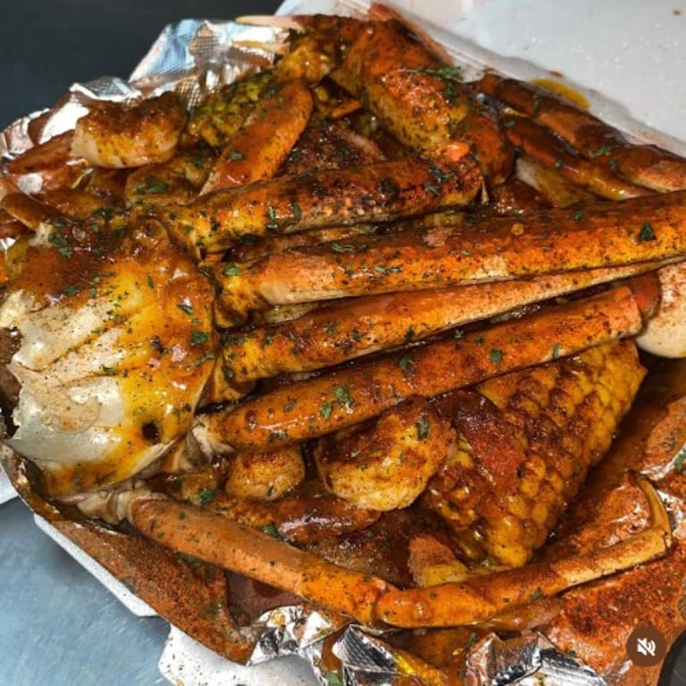 Crave-Worthy Chicken Strips: A Southern Delight