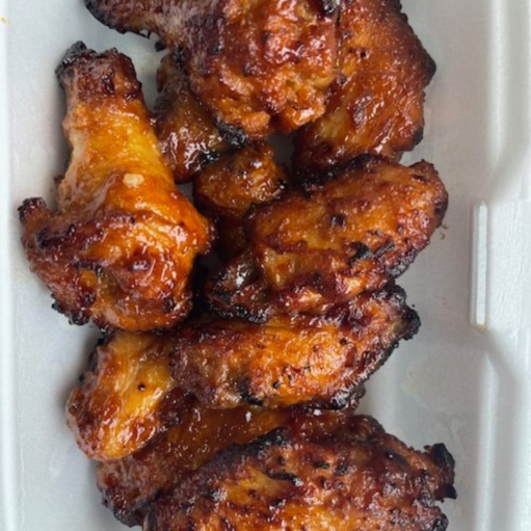 Smoky BBQ Delights: Ribs, Brisket, Wings