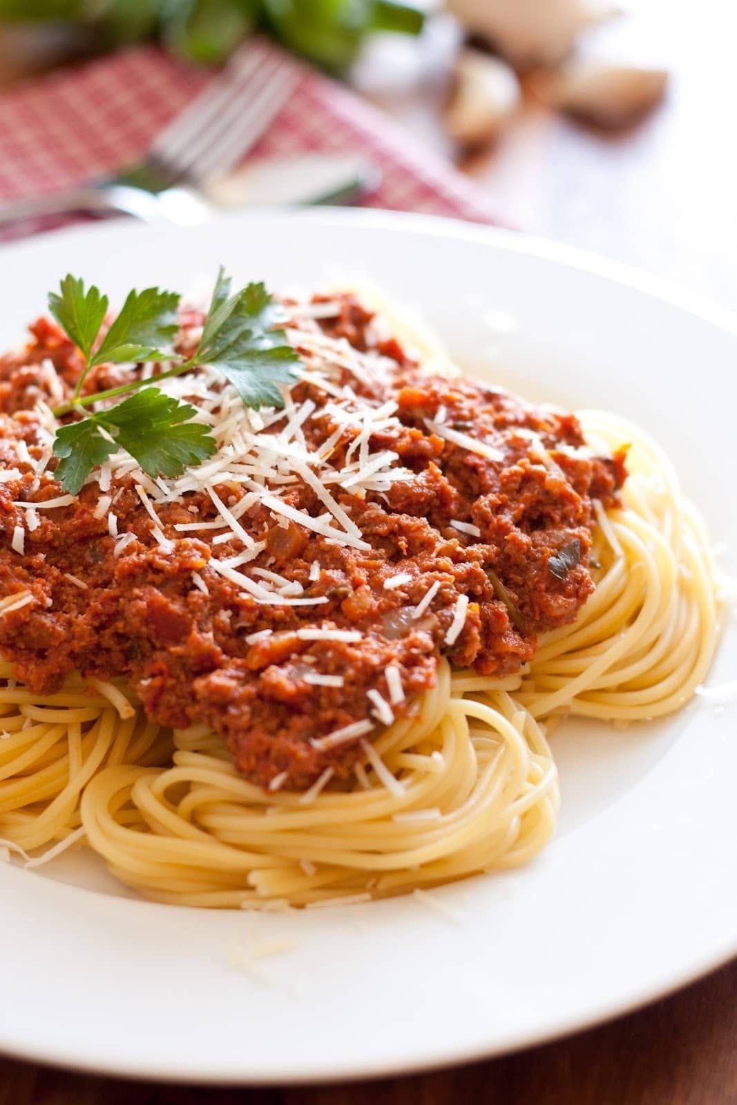 Spaghetti with meat sauce.