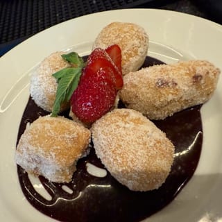 Nutella Stuffed Zeppole