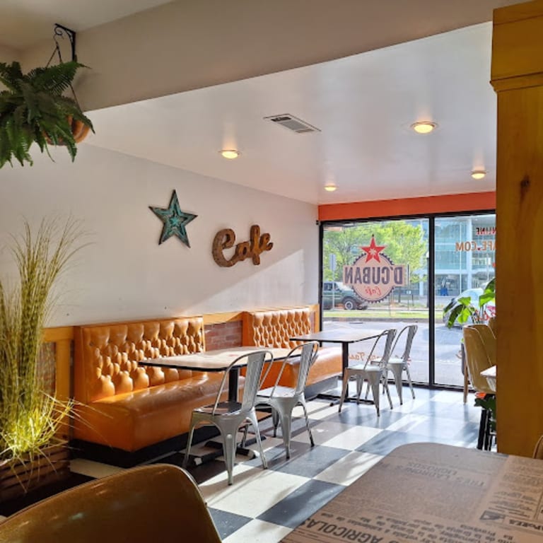 Cozy Cafés With A Friendly Touch