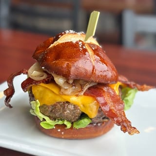 Pretzel Smash Burger