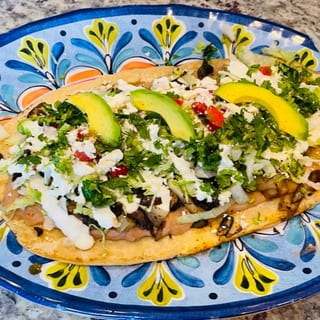 Carne Enchilada Huarache 
