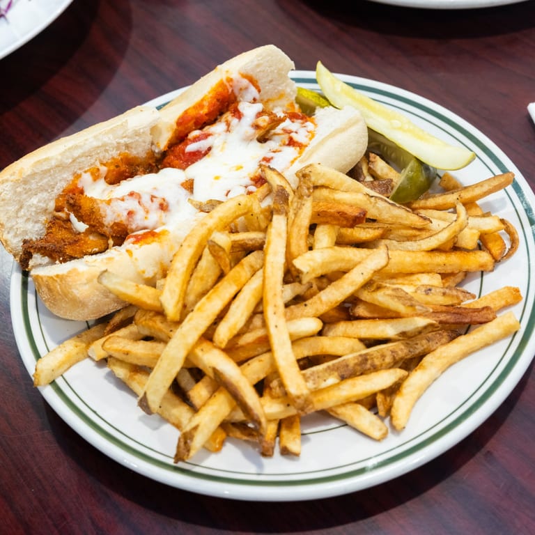 Where Great Food Meets Easy Nights