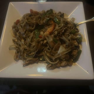 Drunken Noodles