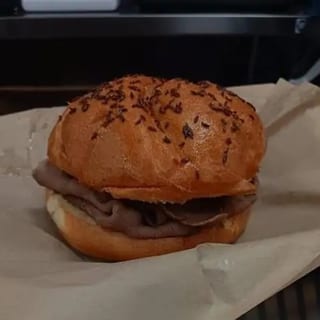 Beef on Weck Roll