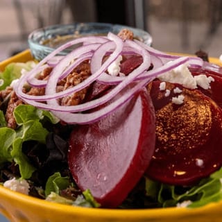 Beet and Goat Cheese (Large)