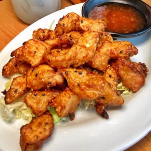 SESAME CHICKEN PLATE.