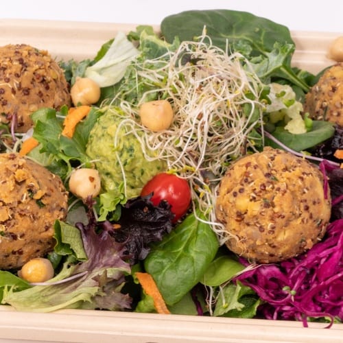 Lentil Quinoa Salad with avocado ( Vegan & Gluten Free).