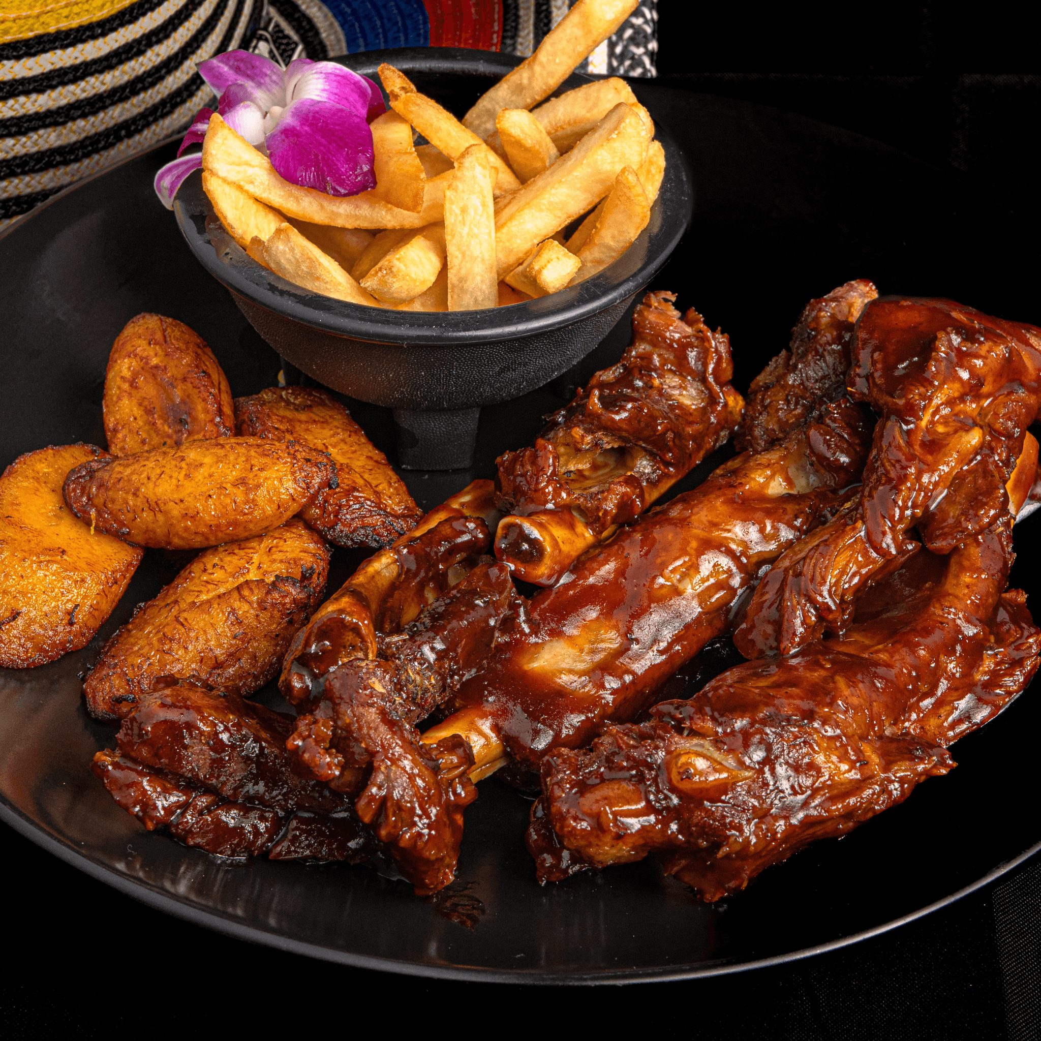 Costilla De Cerdo en Salsa BBQ.