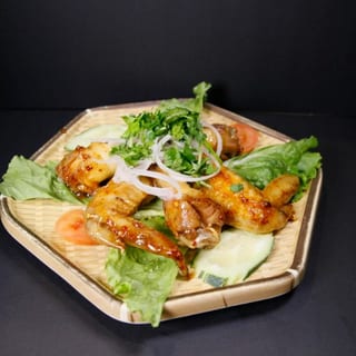 A7. Chicken Wings (6)