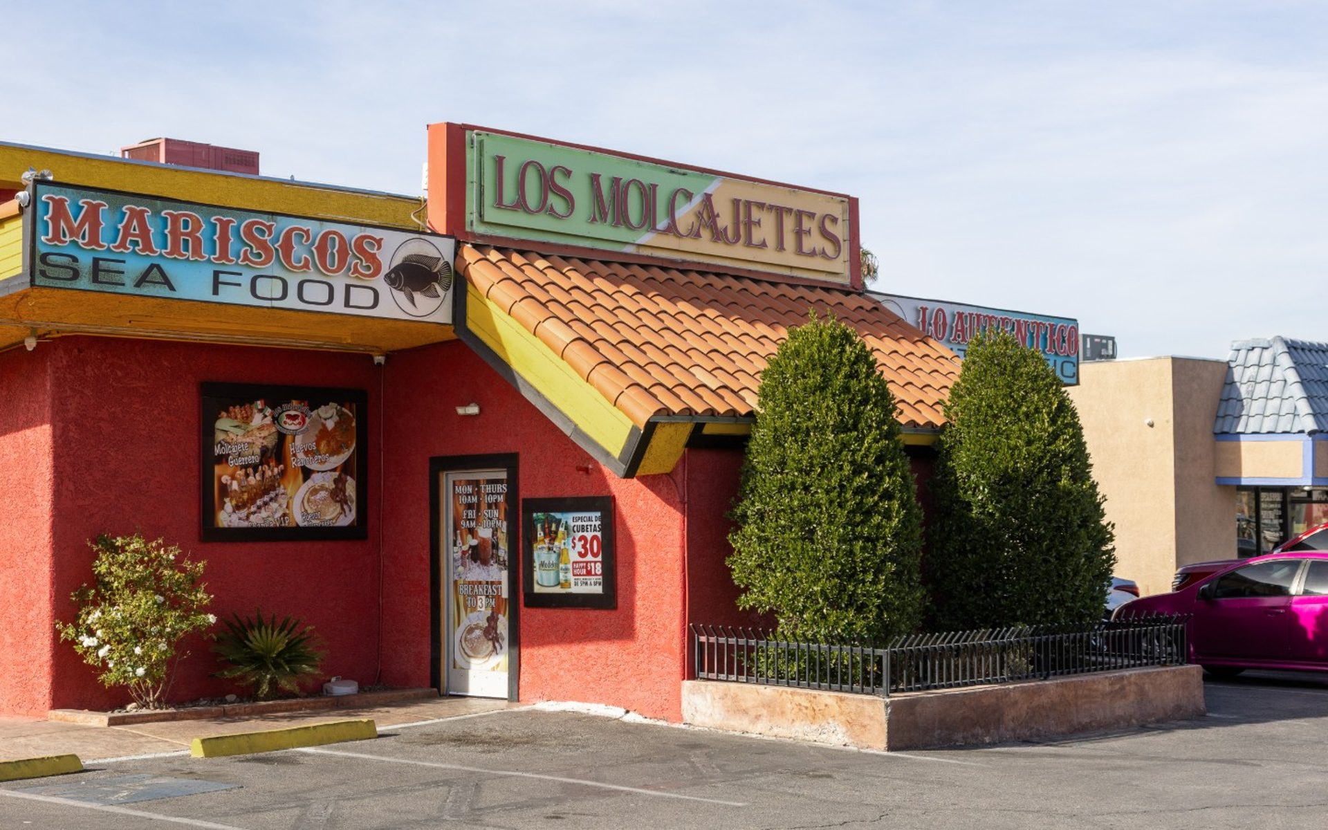 Welcome to Los Molcajetes