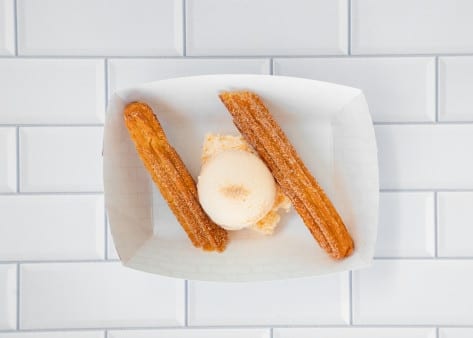 1 Churro & Ice Cream (2 Scoops).