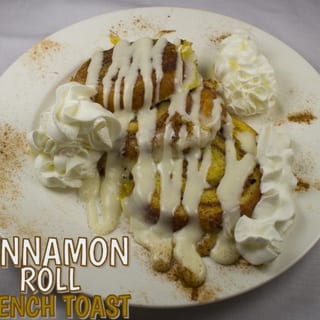 Cinnamon Roll French Toast (3)