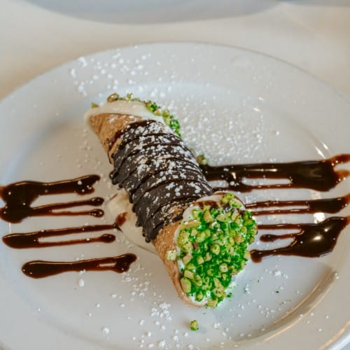 Cannoli.