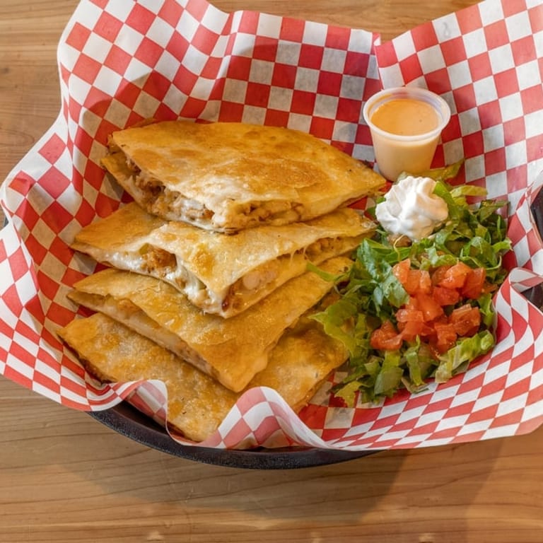 Wing It: A Flavorful Fiesta of Wings