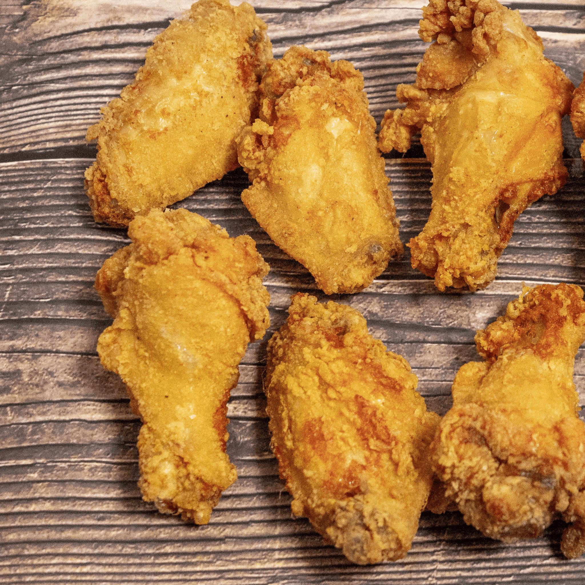 10 Cajun traditional wings.