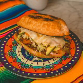 Milanesa De Pollo Torta