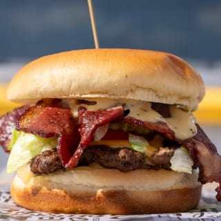 Bacon Student Burger