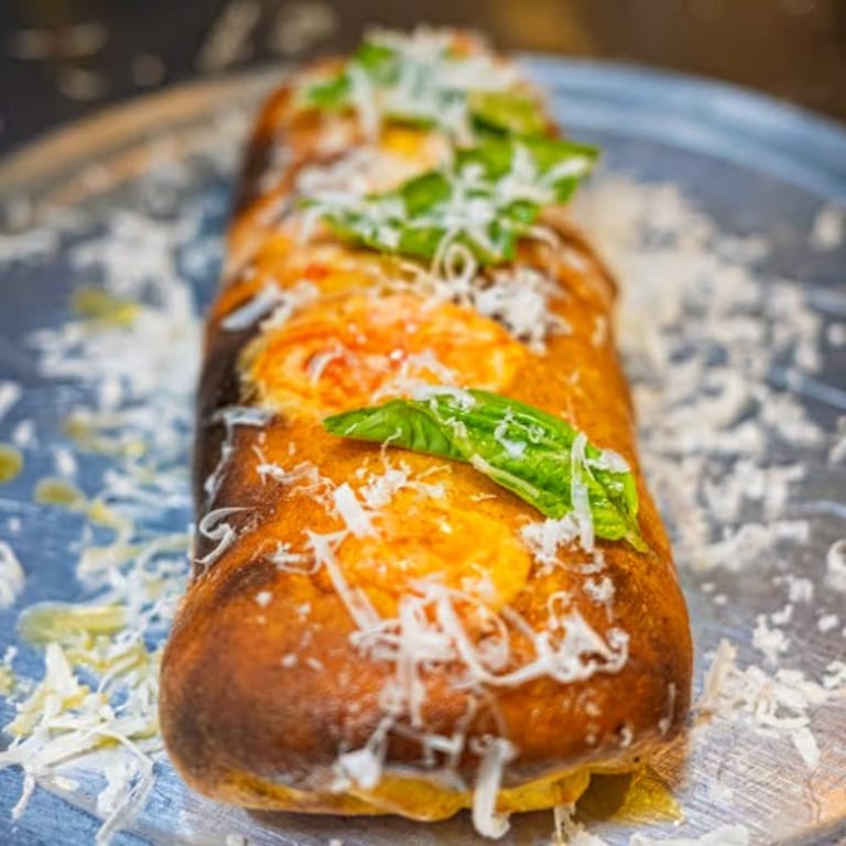 Wing It: Pizza, Bar & Grill, and More