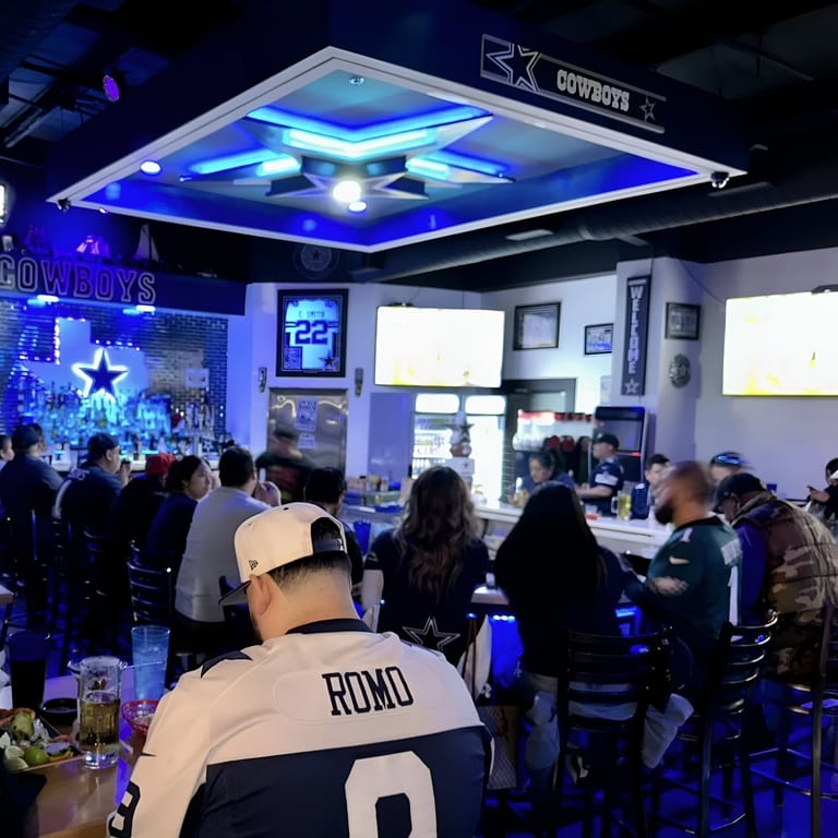 Good Food, even Better Vibes🎤