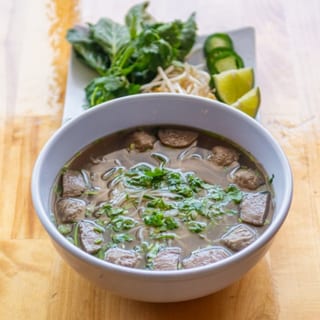 Beef Meatball Noodle Soup | Phở Bò Viên