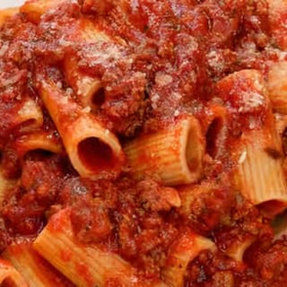 Bucket of Rigatoni (With Meatballs 8 Pieces)