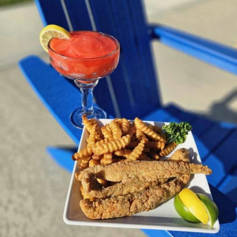 Your Go-To Spot for Great Food and Drinks