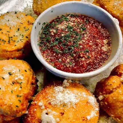 Mozzarella Balls (6).