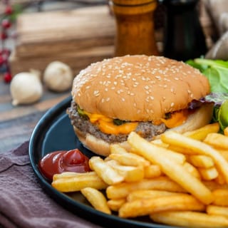 Kids Cheese Burger with Fries