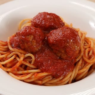 Buckets of Fun Spaghetti with 8 Meatballs