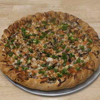 Garlic Chicken Special Pizza