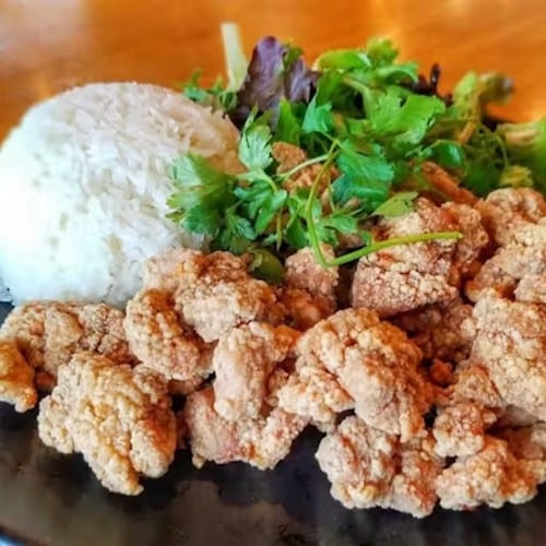 RICE WITH POPCORN CHICKEN.