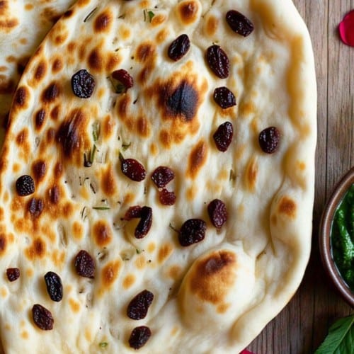 Raisin (Kabuli) Naan.