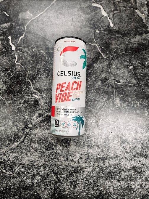 Celsius Peach Vibe Sparkling Whit Peach 12 Oz.