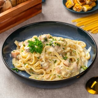 Chicken Alfredo Dinner