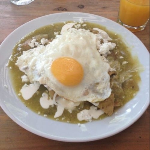 Huevo Chilaquiles Verdes.