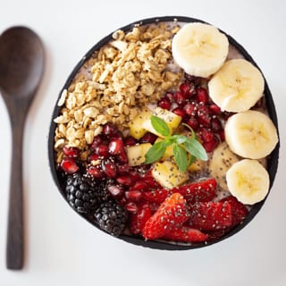 Coconut Smoothie Bowl