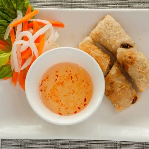 Cha Gio/Crispy Rolls.