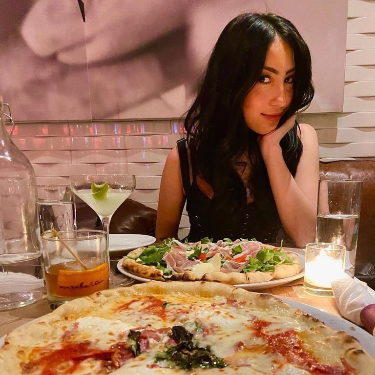 Reserve Your Table with Ease