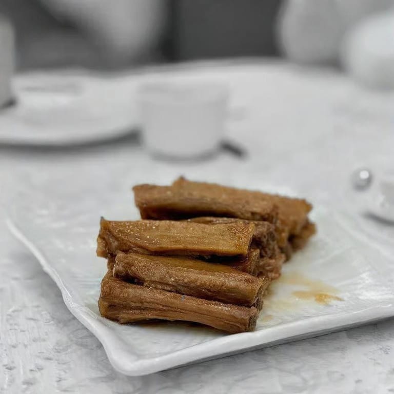 Delicious Dumplings: Try Our Pot Stickers!