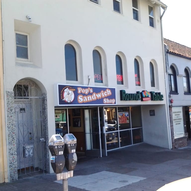 Crafting Culinary Chronicles