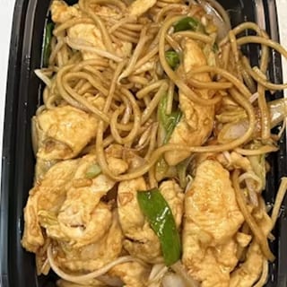 (L) Chicken Lo Mein