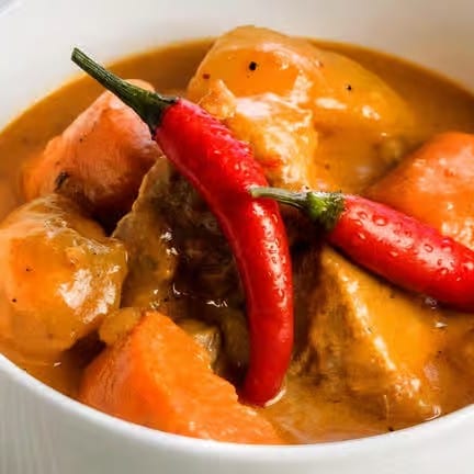 Massaman Curry / แกงมัสมั่น.