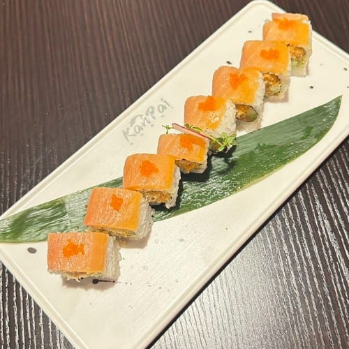 Crazy Salmon Roll🌶🐟.
