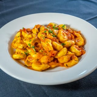 Tortellini Al Pomodoro