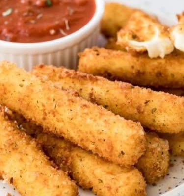Combo #17: Mozzarella Stick.
