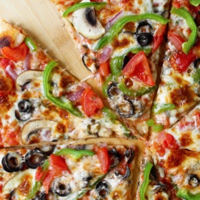 Veggie Delight Pizza (18").