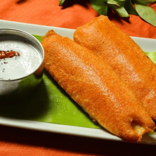 Plantain Bajji (4 Pcs).