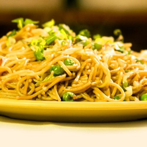 Egg Hakka Noodles.